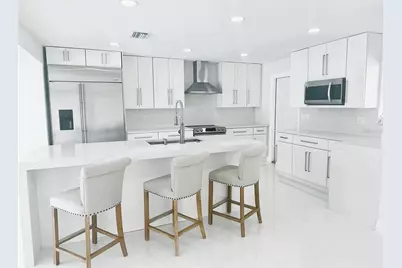 3364 Espanola Drive, Sarasota, FL 34239 - Photo 11