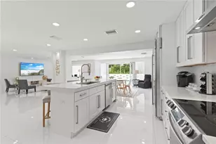 3364 Espanola Dr, Sarasota, FL 34239 - Photo 25