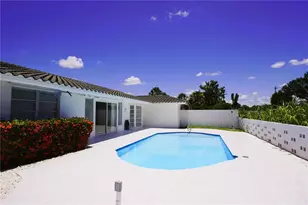 3364 Espanola Dr, Sarasota, FL 34239 - Photo 39