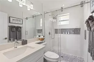 3364 Espanola Dr, Sarasota, FL 34239 - Photo 35