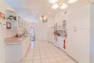 201 Dells Dr, Sebring, FL 33876 - Photo 5