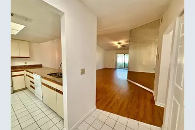 18308 Aintree Court, Tampa, FL 33647 - Photo 7