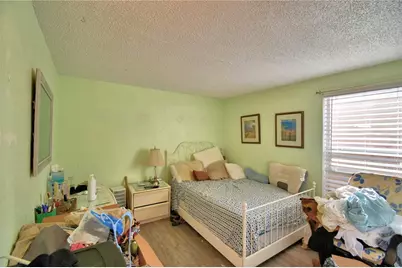 1205 Club Circle, Lakeshore, FL 33854 - Photo 17