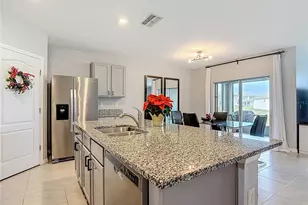 2796 Grandbury Grove Rd, Lakeland, FL 33811 - Photo 11