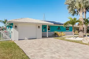 5009 Dory Dr, New Port Richey, FL 34652 - Photo 3