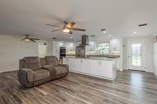 5009 Dory Dr, New Port Richey, FL 34652 - Photo 7