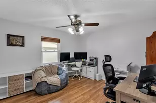 2207 Gatewood St, Plant City, FL 33563 - Photo 25