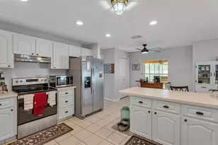 2207 Gatewood St, Plant City, FL 33563 - Photo 11