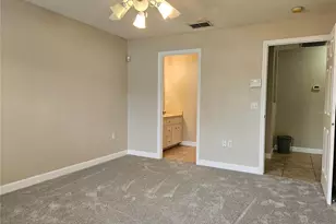 5260 English Dr, Lakeland, FL 33812 - Photo 11