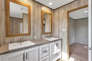 1815 Christy Ln, Lakeland, FL 33801 - Photo 19