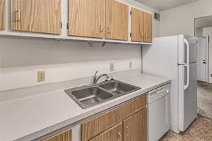 2065 Isle Royale Ct SE, Winter Haven, FL 33880 - Photo 11