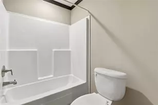 36848 8th Ave, Zephyrhills, FL 33541 - Photo 19