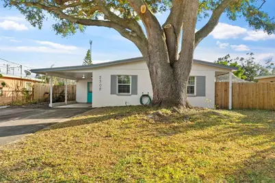 2309 E Liberty Street, Tampa, FL 33612 - Photo 1