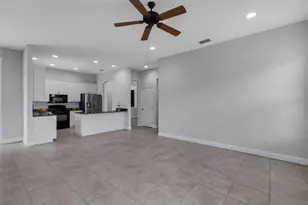 828 Whitestone Ct, Lakeland, FL 33803 - Photo 21