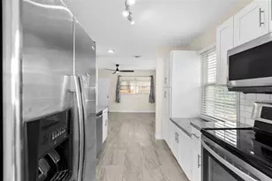 2309 E Liberty St, Tampa, FL 33612 - Photo 7