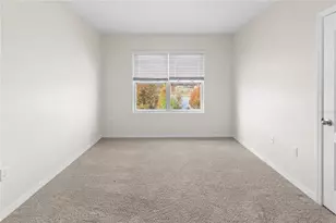 2651 Grandbury Grove Rd, Lakeland, FL 33811 - Photo 19