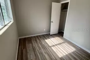 215 W Valencia St, Lakeland, FL 33805 - Photo 5