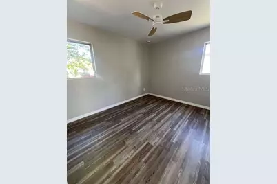 215 W Valencia Street, Lakeland, FL 33805 - Photo 7