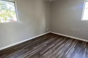 215 W Valencia St, Lakeland, FL 33805 - Photo 7