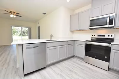 8383 Madrid Street, Lakeland, FL 33810 - Photo 13