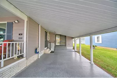 4911 Colonnades Club Boulevard, Lakeland, FL 33811 - Photo 5