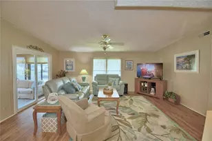 4911 Colonnades Club Blvd, Lakeland, FL 33811 - Photo 15