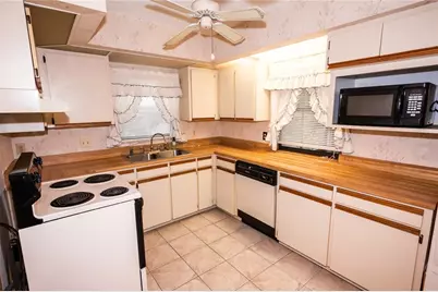 7607 Lewis Road, Lakeland, FL 33810 - Photo 9