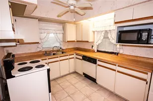 7607 Lewis Rd, Lakeland, FL 33810 - Photo 9