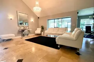 1102 Sugartree Dr S, Lakeland, FL 33813 - Photo 7