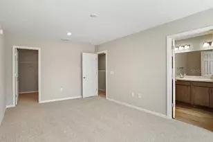 2752 Idyll Lks Cir, Plant City, FL 33566 - Photo 7