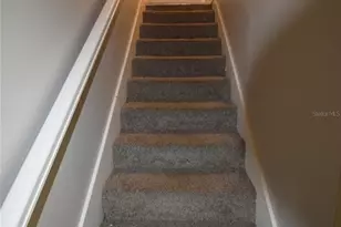 945 Castle Way, Lakeland, FL 33803 - Photo 9