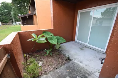 945 Castle Way #945, Lakeland, FL 33803 - Photo 15