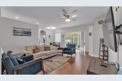 6371 Alamanda Hills Drive, Lakeland, FL 33813 - Photo 11