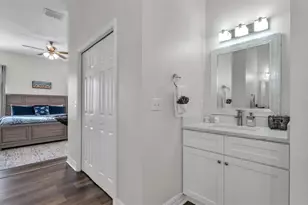 6371 Alamanda Hills Dr, Lakeland, FL 33813 - Photo 23