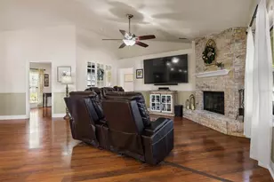 1585 Doves View Cir, Auburndale, FL 33823 - Photo 17