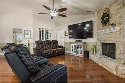 1585 Doves View Circle, Auburndale, FL 33823 - Photo 7