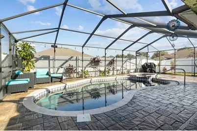 1585 Doves View Circle, Auburndale, FL 33823 - Photo 3