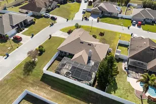 1585 Doves View Cir, Auburndale, FL 33823 - Photo 41