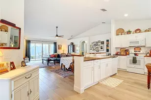 8195 Westmont Terrace Dr, Lakeland, FL 33810 - Photo 5