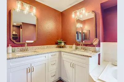 8195 Westmont Terrace Drive, Lakeland, FL 33810 - Photo 25