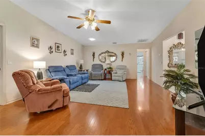 1818 Prairie Dunes Circle N, Lakeland, FL 33810 - Photo 3