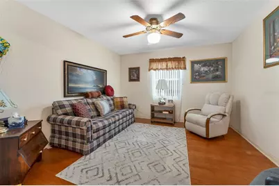 1818 Prairie Dunes Circle N, Lakeland, FL 33810 - Photo 5