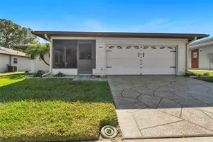 1818 Prairie Dunes Cir N, Lakeland, FL 33810 - Photo 1