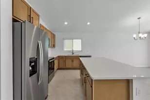 638 Meadows Edge Pl, Lake Wales, FL 33859 - Photo 9