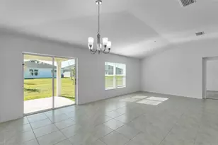 638 Meadows Edge Pl, Lake Wales, FL 33859 - Photo 11