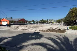 526 67th St, Holmes Beach, FL 34217 - Photo 1