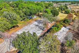 Gibson Oaks Dr, Lakeland, FL 33809 - Photo 11