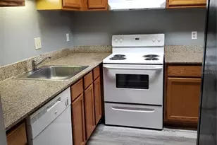 4151 S Semoran Blvd, Orlando, FL 32822 - Photo 5