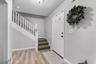 5257 Montserrat Dr, Lakeland, FL 33812 - Photo 5