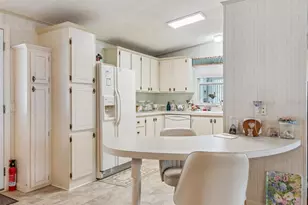 6667 Briarhill Dr NE, Winter Haven, FL 33881 - Photo 11